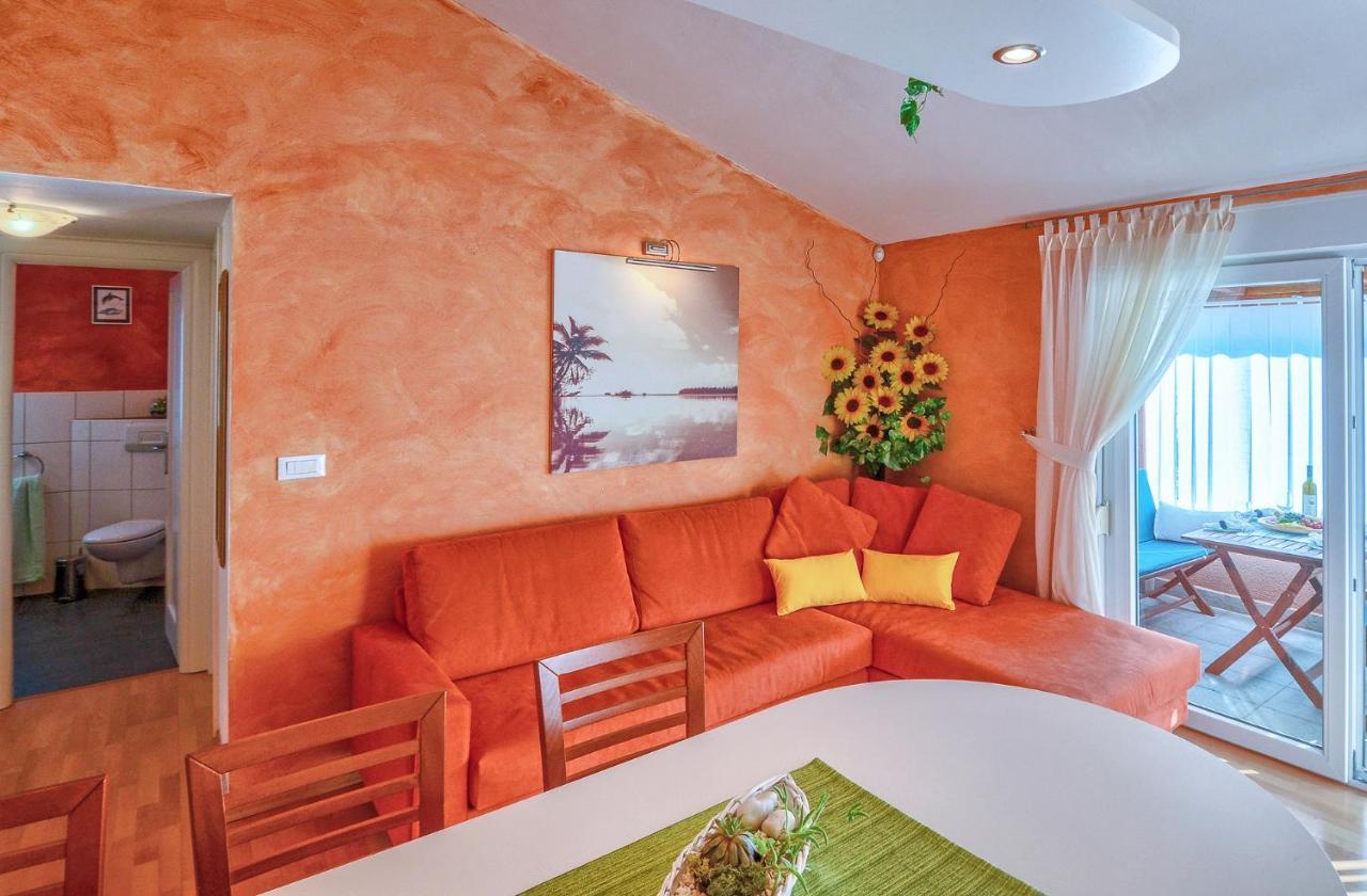 Apartman Maksim バニョレ エクステリア 写真